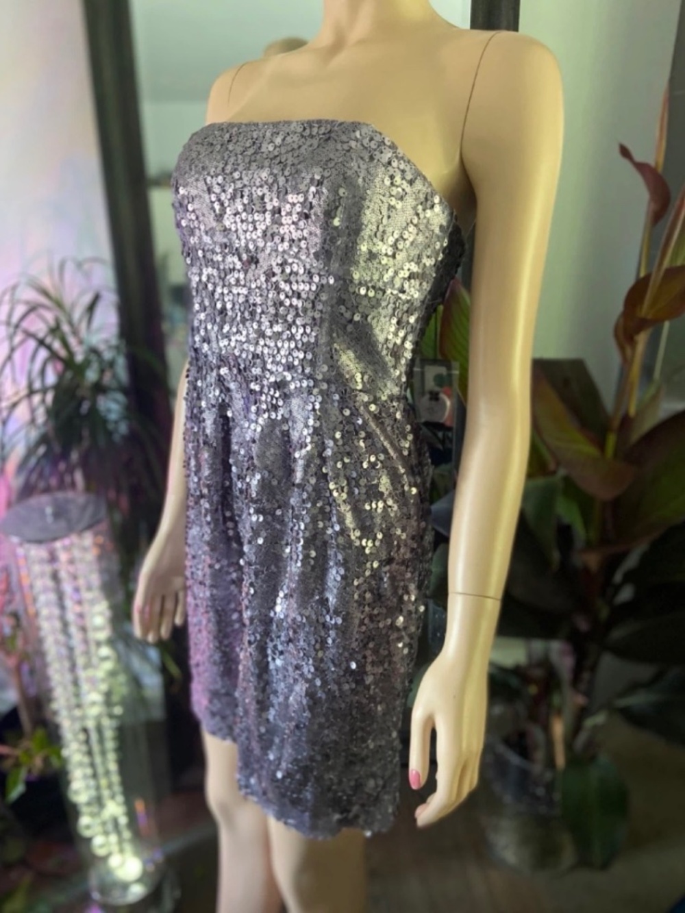 NWT: BCBG Max Azria Sequined Strapless Evening Dress, Size 4 (Lilac Mist)